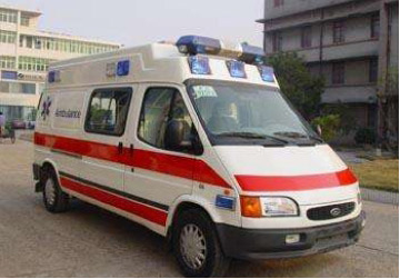 谷城县救护车租赁
